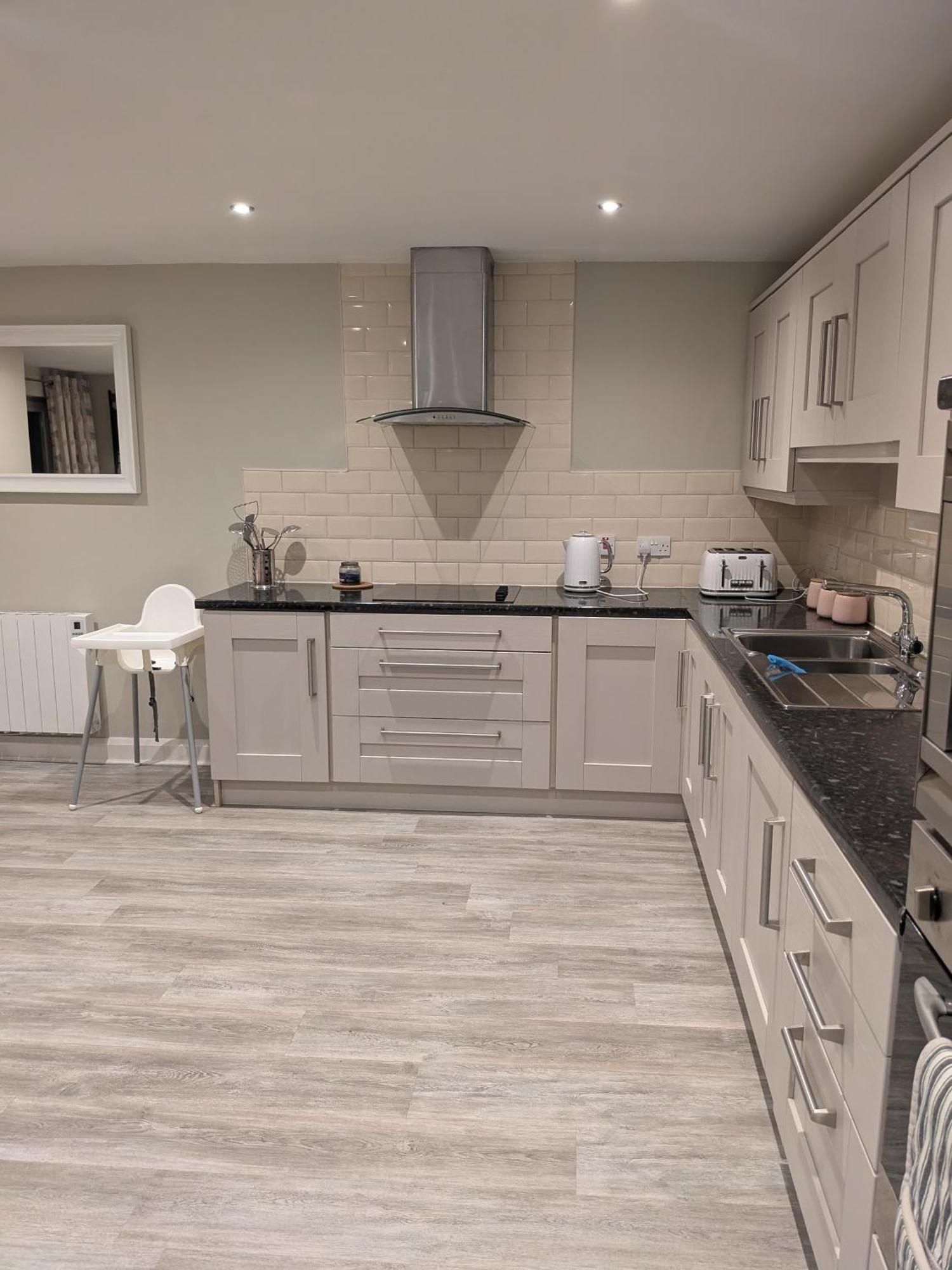 Ferienwohnung In The Heart Of Portrush - Beautiful Views Exterior foto